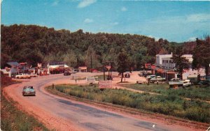 Automobiles Lake Ozarks Blair Colorpicture Gravois Mills Missouri Postcard 5301