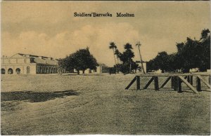 PC PAKISTAN, MOOLTAN, SOLDIER'S BARRACKS, Vintage Postcard (b43261)