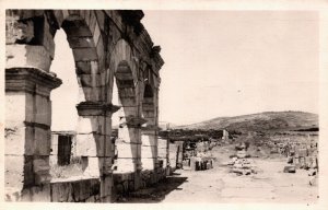 Morocco Volubilis Ruines de la Voie Triomphale Vintage RPPC C230