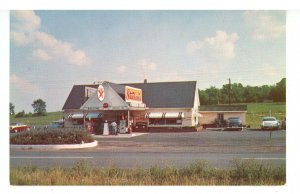 VA - Warrenton.  1950's Stuckey's Pecan Shoppe & Texaco Gas Station