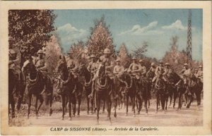 CPA Sissonne Arrivee de la Cavalerie FRANCE (1052027)