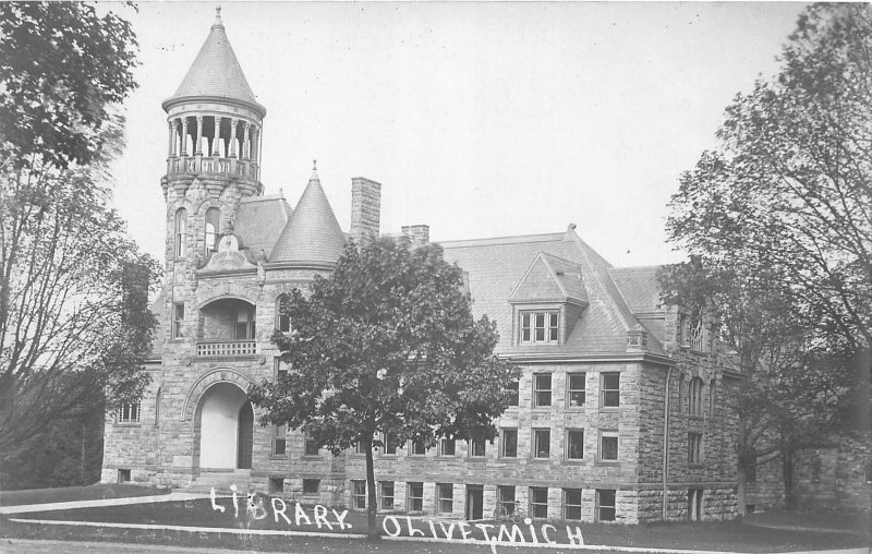 G92/ Olivet Michigan RPPC Postcard c1910 Library Building