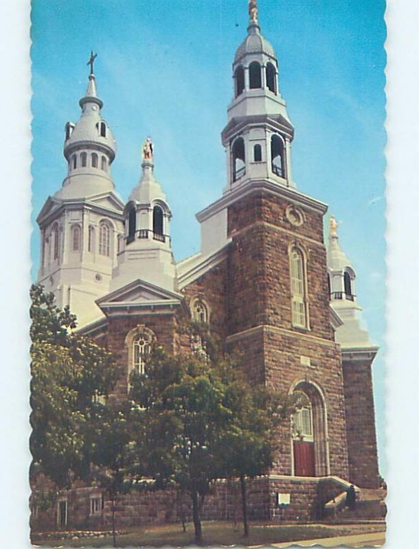 Pre-1980 CHURCH SCENE Riviere-Du-Loup Quebec QC G3902