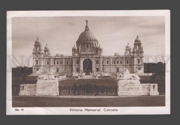 084391 INDIA Victoria Memorial Calcutta Vintage photo PC