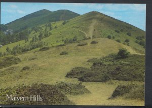 Worcestershire Postcard - The Malvern Hills    RR5689