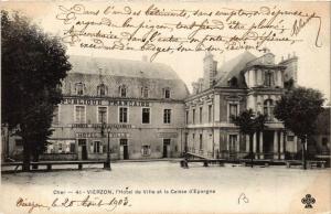 CPA VIERZON l'Hotel de Ville et la Caisse d'Epargne (613451)