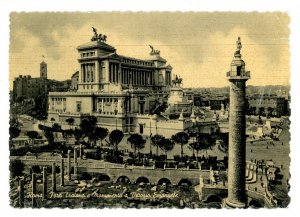 Italy - Roma. The Vittorio Emanuele II Monument & Trojan Forum  (tear)