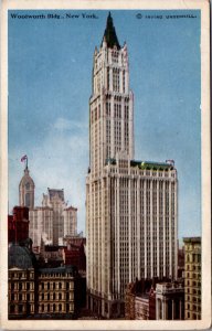 Woolworth Building New York City Postcard C113