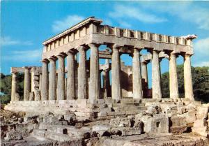 BG12152 hegena the temple of aphea   greece