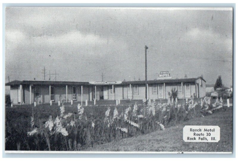 c1940 Ranch Motel Route 30 Cabins Showers Spring Rock Falls Illinois IL Postcard