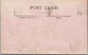 Yorkshire Postcard - Scarborough, The Pierrots  XT195