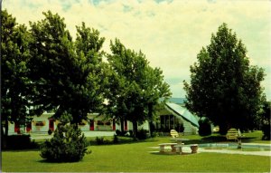 Bel-Air Motel Rigaud Quebec Vintage Postcard E19