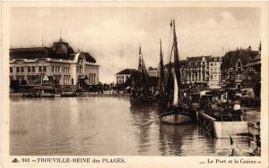 CPA TROUVILLE - Reine des Plages Le Port et le Casino (422217)