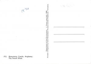 uk6243 beaumaris castle anglesey wales uk