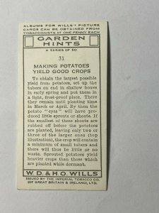 CIGARETTE CARD - PLAYER GARDEN HINTS  #31 MAKING POTATOES YIELD     (UU274) 