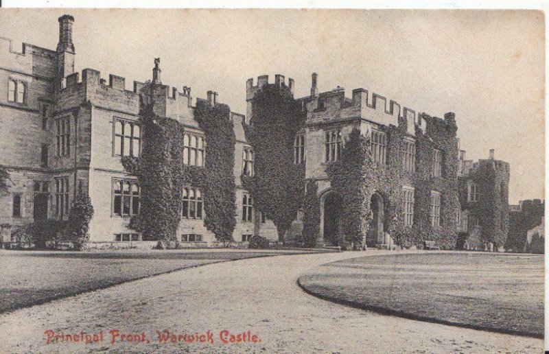 Warwickshire Postcard - Principal Front - Warwick Castle - Ref 4942A