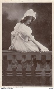 Miss Olive May , 1908: TUCK Celebrities of the Stage Series 5757