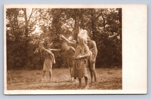 J99/ Interesting RPPC Postcard c1910 Native American Indians Chief 139