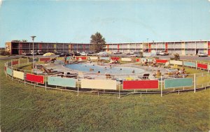 Springfield Missouri 1960s Postcard Holiday Inn Motel Pool ROUTE 66