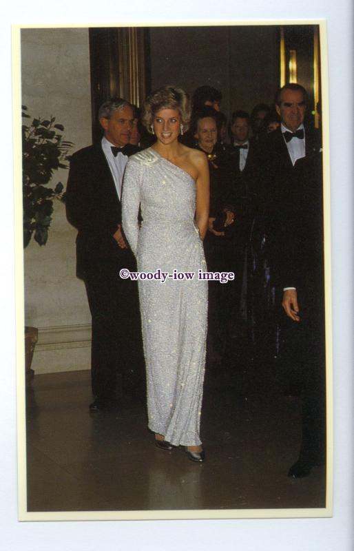 r2602 Princess Diana in Stunning White Evening Dress at Banquet
