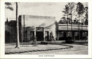 Main Entrance Mriners Museum Newport News Virginia Vintage Postcard Unposted 