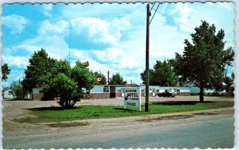 BROOKS, ALBERTA, Canada   Roadside  BROOKSIDE MOTEL  ca 1960s-70s  Postcard