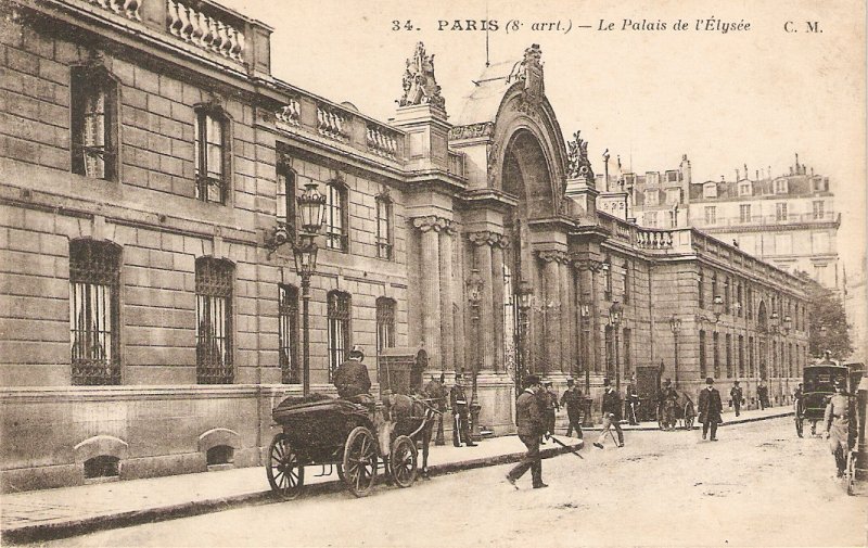 Paris. Le Palais de l'Elisee. Horse cars Old vintqageFrench postcard