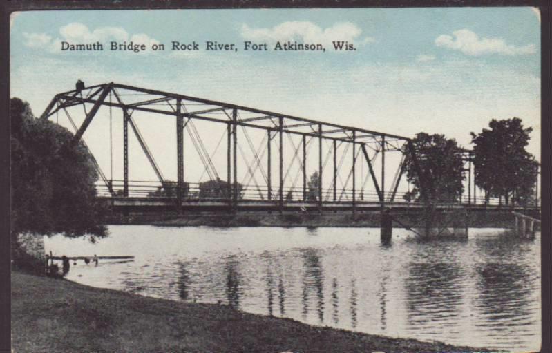 Damouth Bridge,Fort Atkinson,WI Postcard 