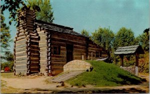 Illinois, Lincoln's New Salem - Isaac Gulihur Cabin - [IL-271]