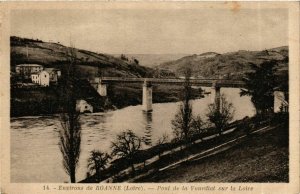 CPA Pont de la Vourdiat sur la Loire - Environs de Roanne FRANCE (916381)