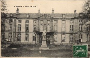 CPA BAYEUX Hotel de Ville (1250375) 