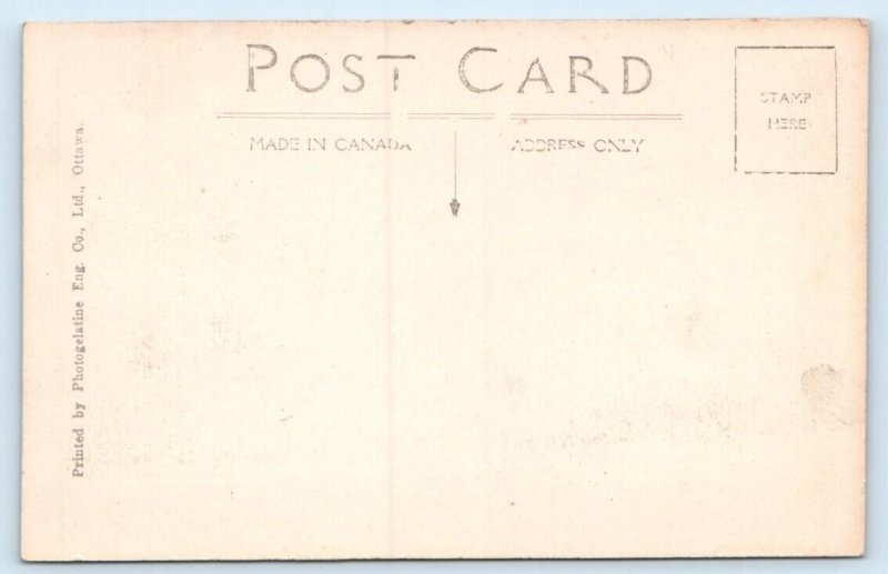 Saskatchewan River - Saskatoon Sask. CANADA Postcard