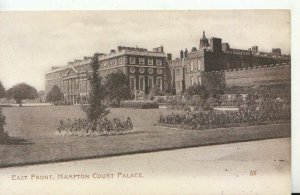 Middlesex Postcard - East Front - Hampton Court Palace - Ref TZ10157