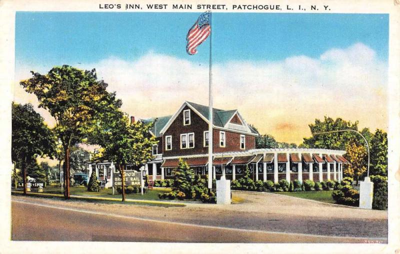 Patchogue New York Leos Inn Street View Antique Postcard K40631