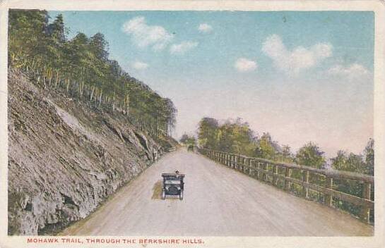 Massachusetts Mohawk Trail Through The Berkshire Hills