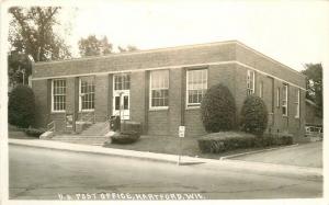 Hartford Wisconsin 1940s Washington County US Post Office RPPC real photo 659