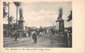 THE ENTRANCE TO THE KASR-EL-NIL BRIDGE CAIRO EGYPT LIONS POSTCARD (c. 1905)