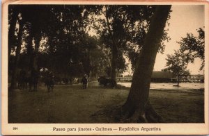 Argentina Paseo Para Jinetes Quilmes Vintage Postcard C055