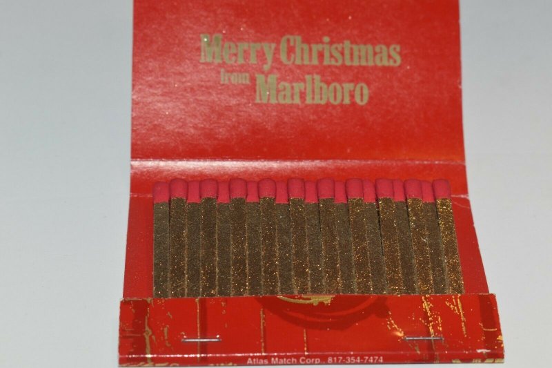Merry Christmas from Marlboro Oversize Matchbook