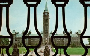 Parliament Hill,Ottawa,Ontario,Canada BIN