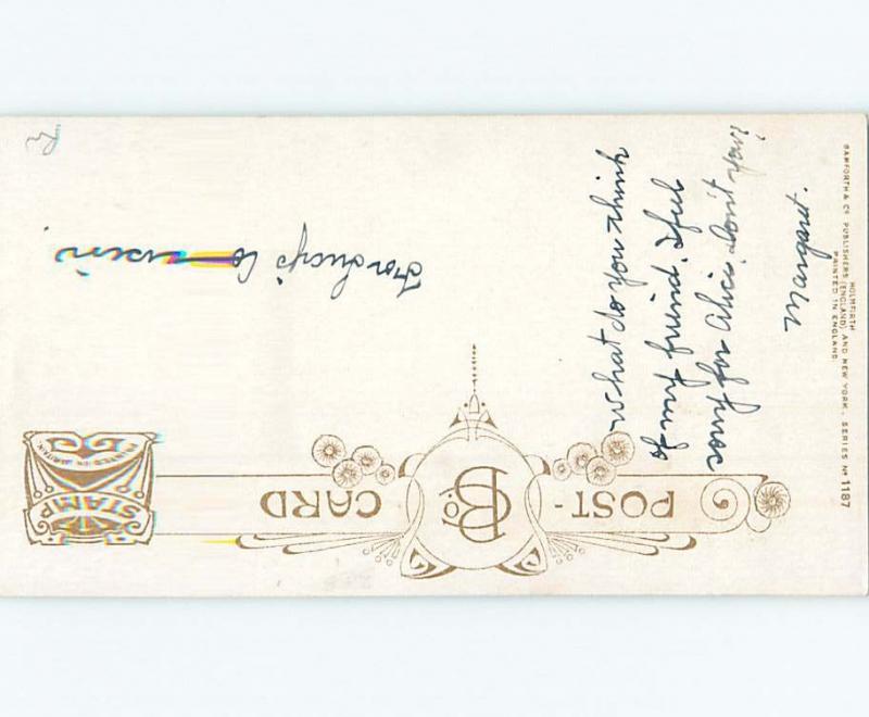 Bamforth risque MAN LOOKS FOR SKINNY-DIPPING WOMAN AFTER FINDING CLOTHES HL3263