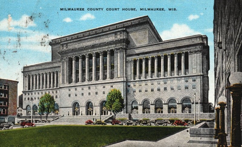 Vintage Postcard 1952 Milwaukee County Courthouse Building Milwaukee Wisconsin