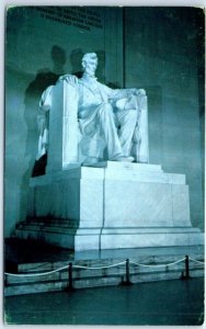 Postcard - Lincoln Statue, Lincoln Memorial - Washington, District of Columbia