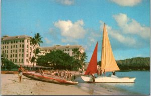 Postcard Hawaii - The Moana Hotel -A Sheraton hotel
