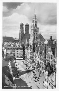 BG26266 munchen rathaus mit frauenkirche  germany