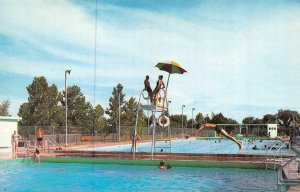 BLACKWELL, OK Oklahoma  POOL at MEMORIAL PARK  Lifeguards~Kids ROADSIDE Postcard