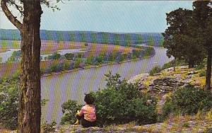 Beautiful View Of Kaysinger Bluffs On Osage River Warsaw Missouri