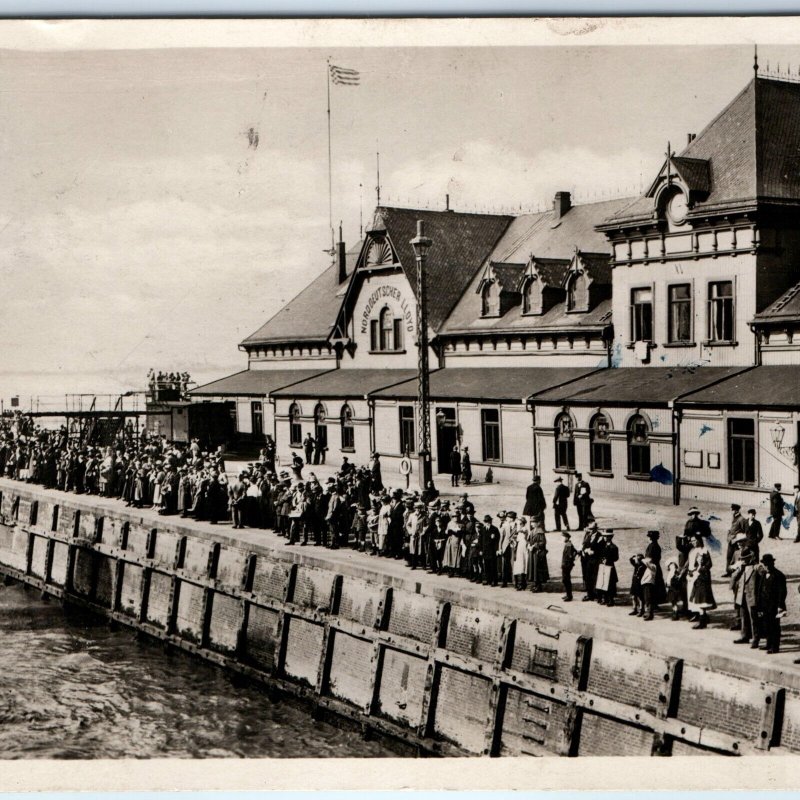 1929 Bremerhaven, Germany RPPC Lloydhalle Norddeutscher Port Harbor Dock PC A168