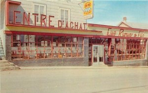 Quebec Canada Entre D'Achat Postcard Roadside UNIC 21-12387