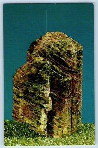 1960 Huddersfield Quebec Canada Postcard Apatite Crystal Twin Phosphate Calcium